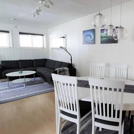 Spacious Apartment On Kvaloya Kvaløysletta Eksteriør bilde